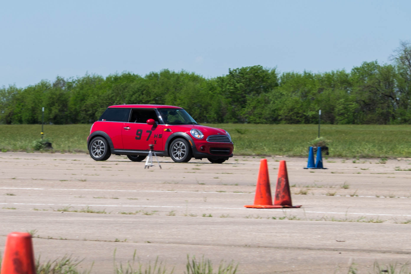 Illustration for article titled Huge Juicy Autocross Photodump